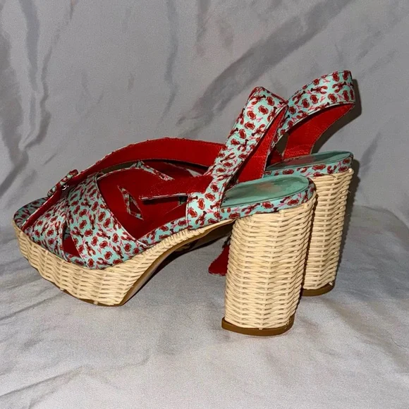 Jeffrey Campbell lobster Platform Sandals - Picture 4 of 5